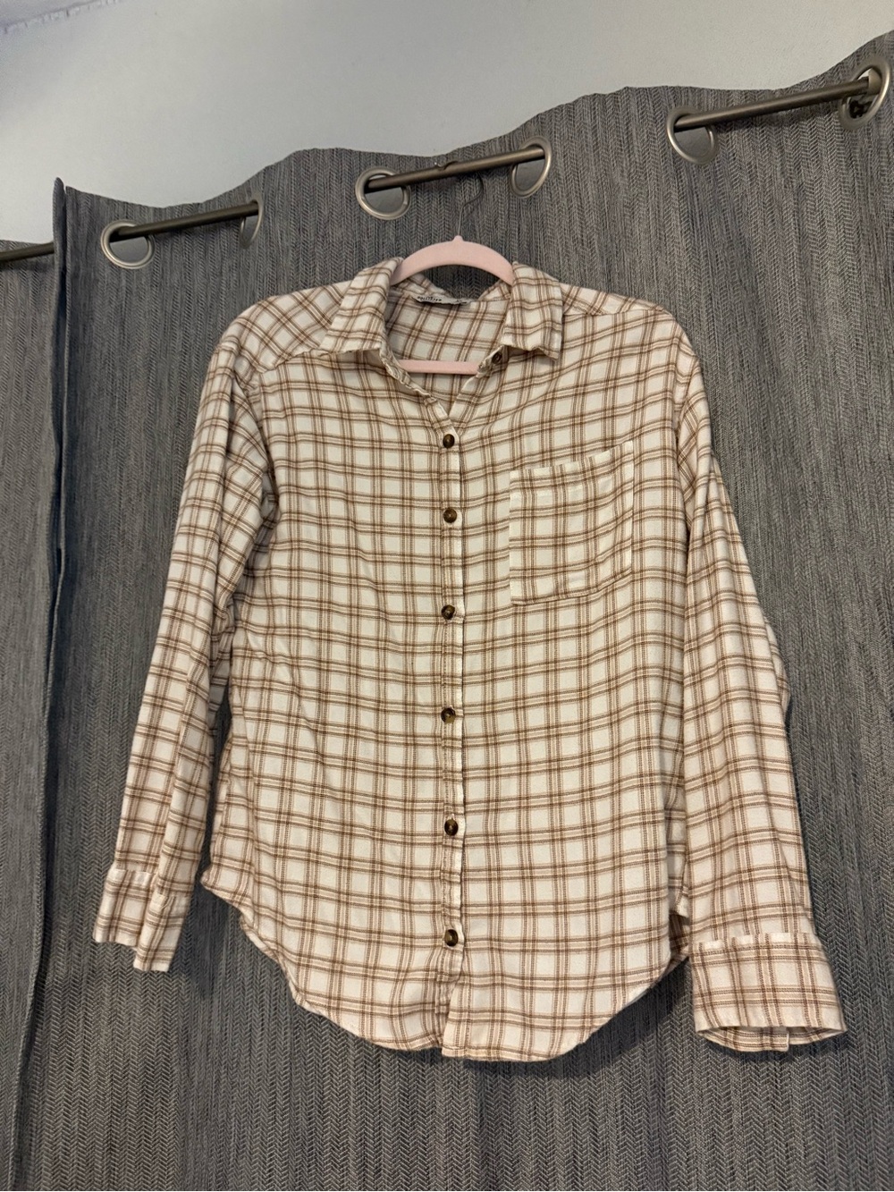Hollister Cream and Brown Plaid Button-Up Shirt